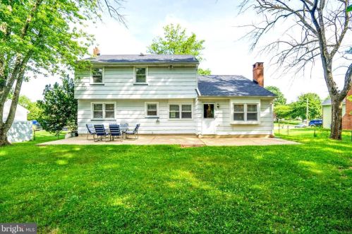 104 Shenandoah Rd, Riverton NJ  08077-3147 exterior