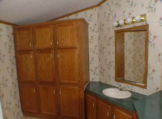 212 Buffalo St, Strawberry Point IA  52076-9606 exterior