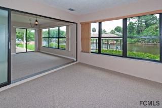 19 Cheyenne Ct, Palm Coast FL  32137-8966 exterior