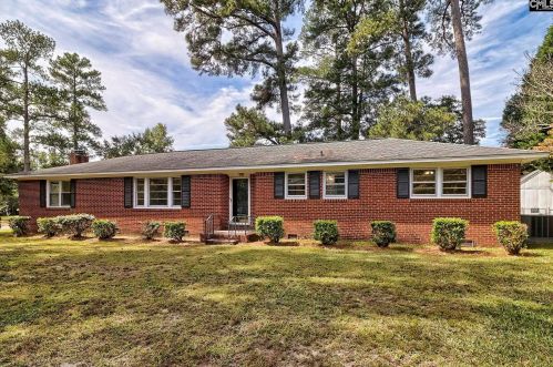 100 Wingard Ave, Lexington, SC 29073-9116