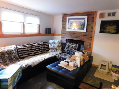 82 Cemetery Rd, Colchester CT  06415-2404 exterior