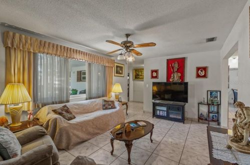 2324 Kenilworth Ave, Daytona Beach FL  32119-2712 exterior