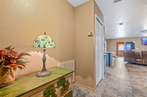 187 Camino Del Rio, Fort Pierce FL  34952-7931 exterior
