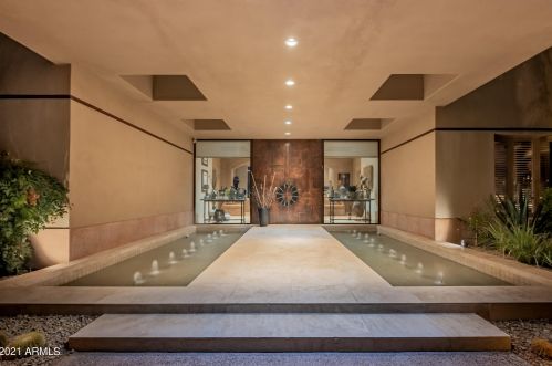 7660 Vaquero Dr, Scottsdale, AZ 85258-2100