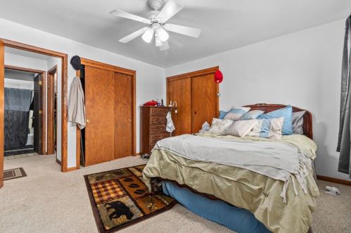 1567 Maloa St, Menasha WI  54952-1219 exterior