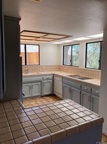 2770 Oak Shores Dr, Lake Nacimiento CA  93426-9609 exterior