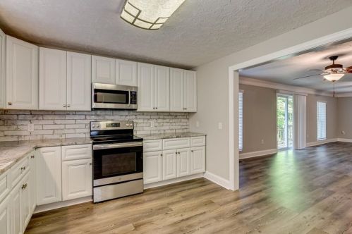 181 Sweetwater Crk Dr, North Augusta SC  29860-9664 exterior