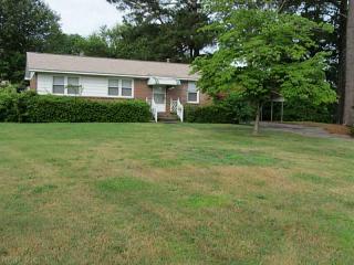 513 Cornick Rd, Portsmouth, VA 23701-1722