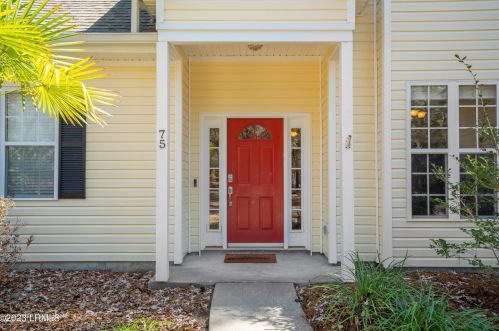 75 James F Byrnes St, Beaufort, SC 29907-1940