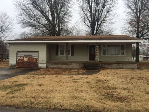 201 Thompson St, Earlington, KY 42410-1637
