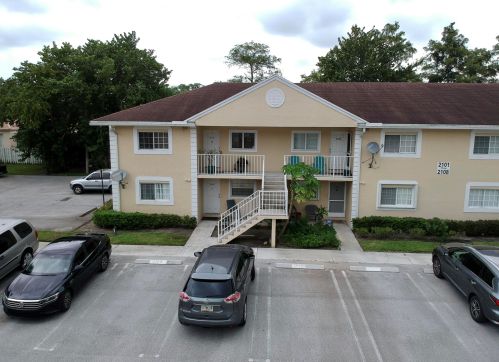 2101 Palm Beach Trace Dr, West Palm Beach, FL 33411-1266