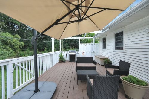 12 River Rd, Oakland NJ  07436-1929 exterior