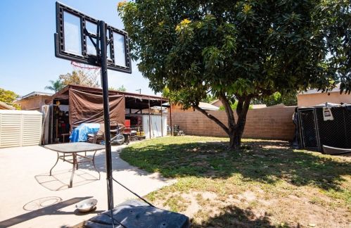 8414 Norwalk Blvd, Whittier CA 90606-3310 exterior