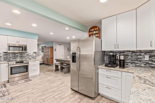 15268 52nd Dr, Glendale AZ  85306-4309 exterior