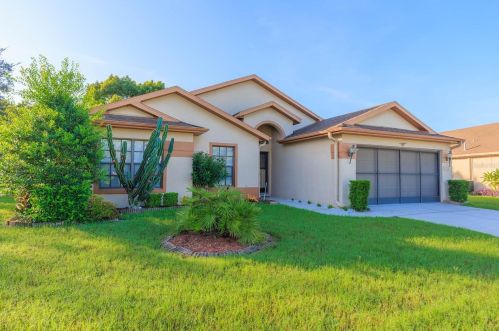 13808 Greyhawk Ct, Port Richey, FL 34669-0818
