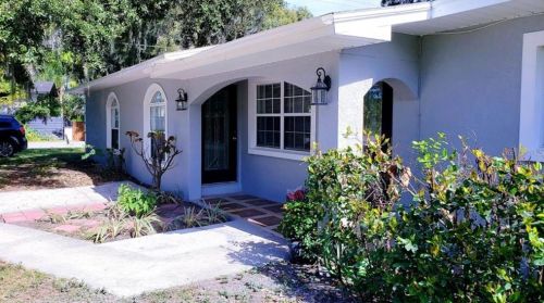 1504 Hummingbird Ln, Lakeland, FL 33801-7122