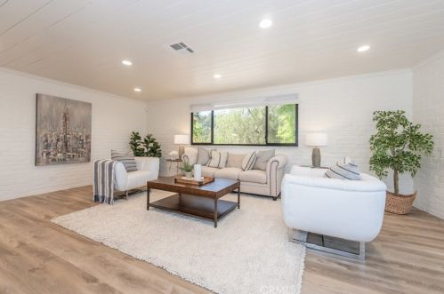 1800 Buenos Aires Dr, Covina CA  91724-3901 exterior