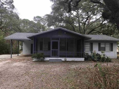 233 Clark Dr, Ochlockonee Bay, FL 32346-2344