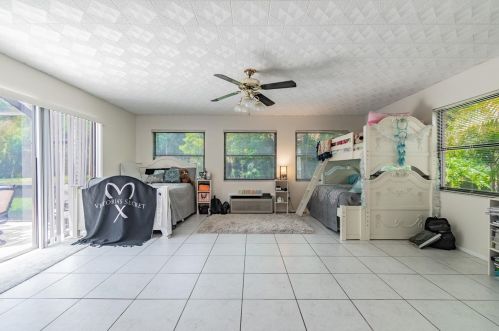 3664 Darston St, Palm Harbor FL  34685-1182 exterior