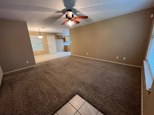 416 Prairie St, Pilot Point TX  76258-4084 exterior