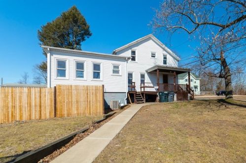 100 Woodward Rd, Providence, RI 02904-1720