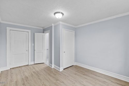 921 Graham St, Burlington NC  27217-6062 exterior