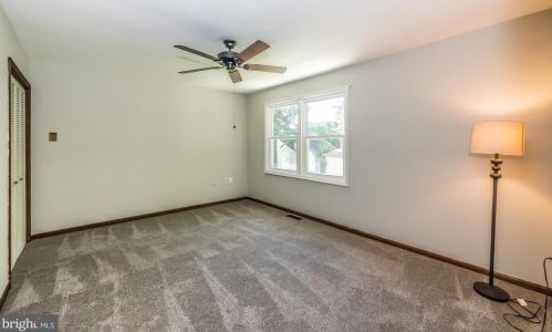 415 Jefferson Ave, Downingtown PA 19335-3025 exterior