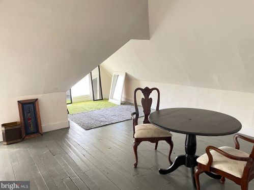 27 Washington Ave, Camden NJ  08108-3715 exterior