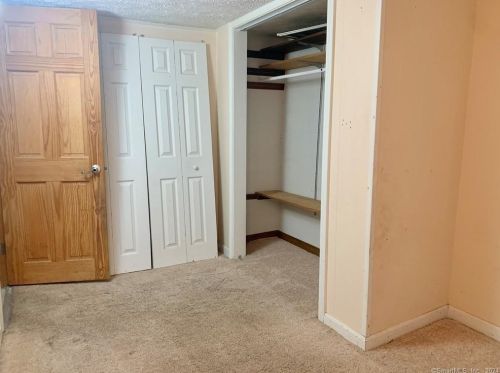 107 Brown Ave, Norwich CT  06351-1927 exterior