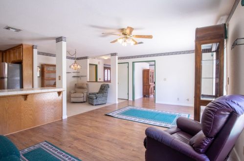 7461 Wynndel Way, Elk Grove CA  95758-1084 exterior