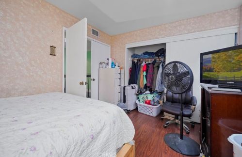 23232 Sky Dr, El Toro CA  92630-5332 exterior