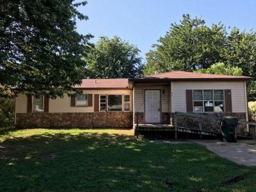 612 Washington St, Tecumseh, OK 74873-3636