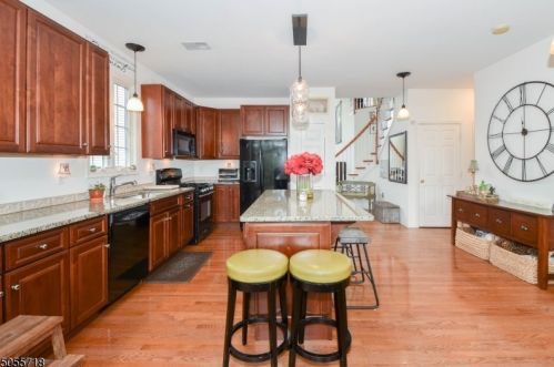 305 Coldstream Ct, Scotch Plains NJ  07076-2061 exterior