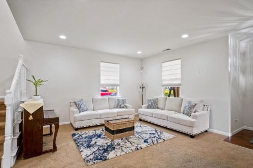 351 Wolfpack Ct, Grayson CA  95363-8322 exterior