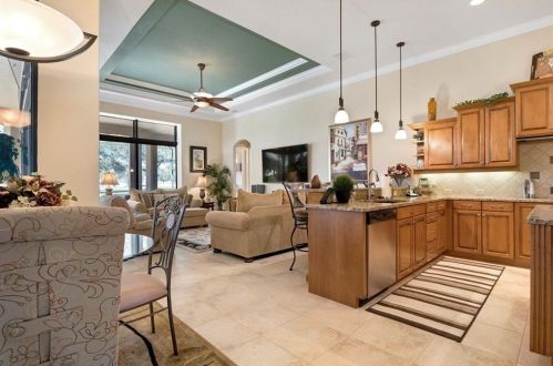 12713 Grand Traverse Dr, Dade City FL 33525-8230 exterior