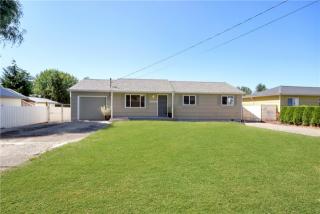10320 C St, Tacoma, WA 98445-2042
