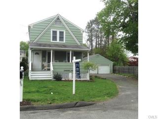 77 Lee Ave, Danbury, CT 06810-6434