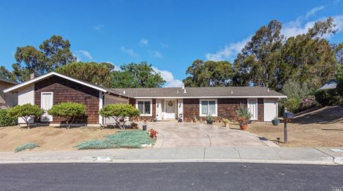 327 Steven Cir, Benicia CA  94510-1809 exterior