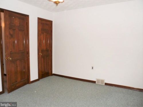 210 Union Hall Rd, Carlisle PA  17013-8387 exterior