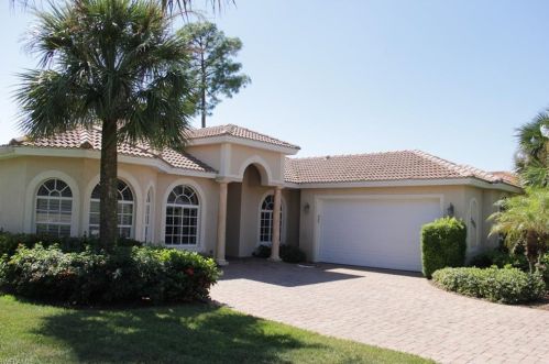 3951 Ruxton Rd, Naples, FL 34116-7319