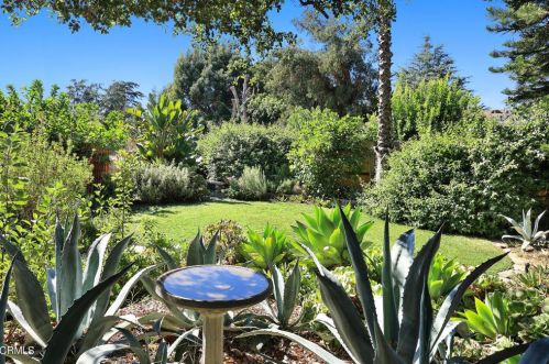 2919 Lake Ave, Altadena CA  91001-1621 exterior