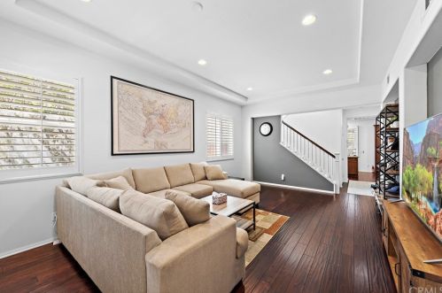 3068 Spicewood St, Orange, CA 92865-1097