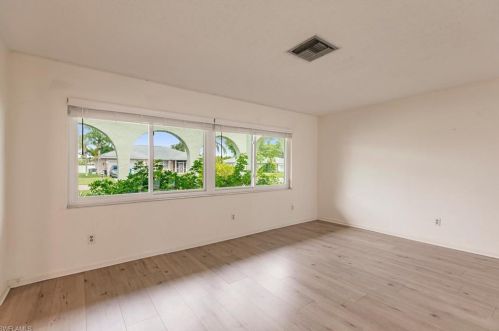 3749 6th Ave, Cape Coral FL  33904-5204 exterior