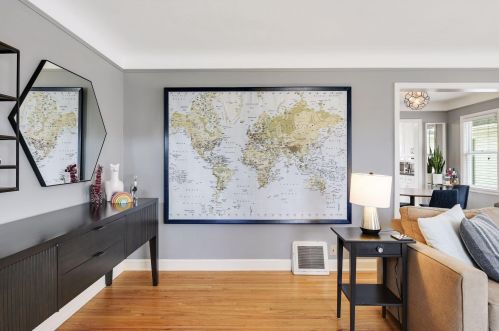 2219 Arthur St, Minneapolis MN 55418-1434 exterior