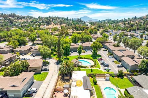 903 Jamacha Rd, El Cajon CA  92019-3203 exterior