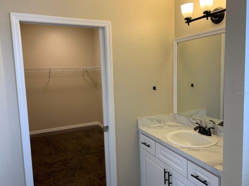 2924 Eagle Nest View Dr, Winter Haven FL  33881-3219 exterior