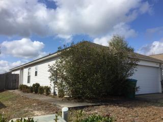 106 Nivana Dr, Crestview FL  32536-4220 exterior