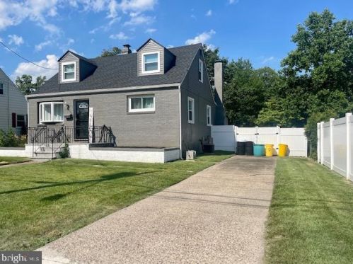 1812 Horner Ave, Camden, NJ 08110-2744