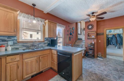 506 3rd St, New Johannesburg WI  54017-2015 exterior