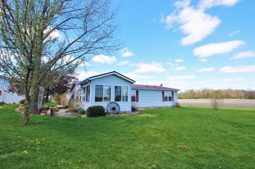 13276 350, Wheatfield, IN 46392-7686